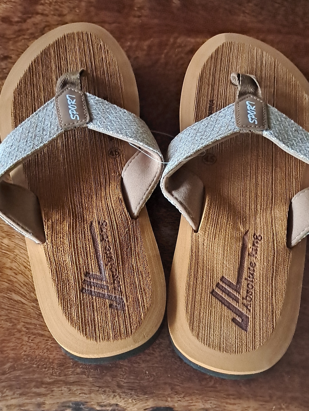 Mens Sporto Brown Footbed Flip-Flop Sandals with Silver Straps